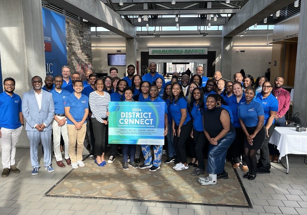 Rose_SuggsEvans's tweet image. I want to personally thank the incredible team at @SmallBizDC—your hard work and dedication make everything we do possible. Together, we’ll keep building a DC where businesses don’t just start, but grow, thrive for years to come. 💙
#ThankYou #SmallBizDC