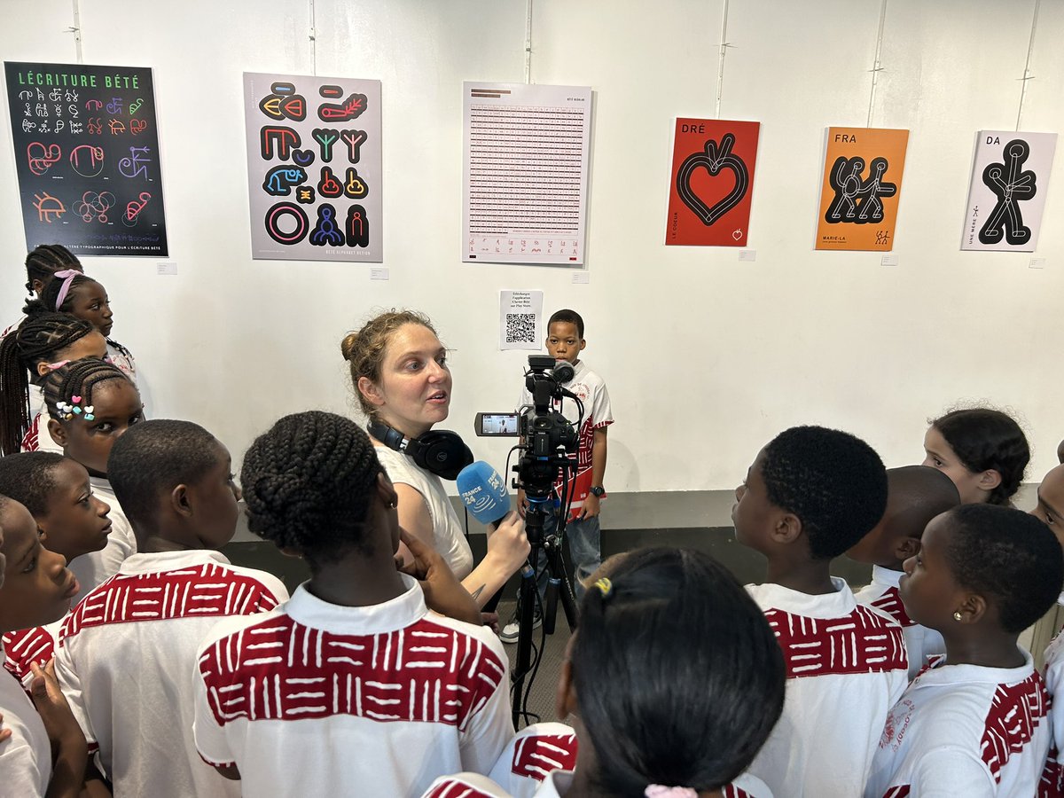 YeoADAM's tweet image. As part of the activities promoting the Bété script, we welcomed several schools to visit the exhibition “Bété Writing: Heritage and Future in the Digital Age.”
#preservation #africanscript #transmission #betescript