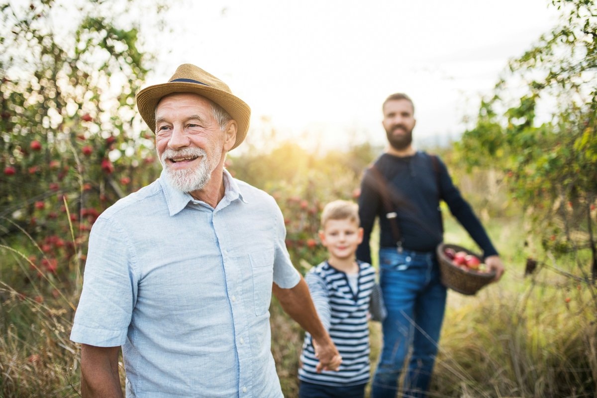 Hoping to retire early? Retirement requires putting a plan into place, no matter what age you hope to take it. Here are 5 things to consider when thinking about how to retire early: hubs.ly/Q037n5QB0