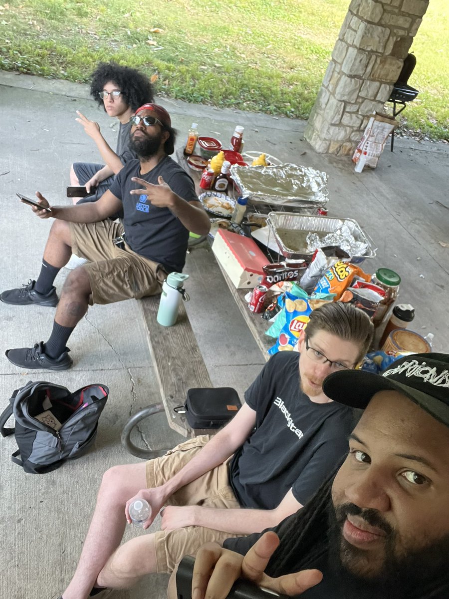 ZionFGC's tweet image. On 2/18, Maximus. One of my oldest friends in the Columbus Tekken Community passed away.

She was a beloved friend of many. A smart and incredibly hard working player in any game she set her mind to. Be it Tekken, Melee, anything.

Best T7 Kazuya in OH free.

Love you always. ❤️