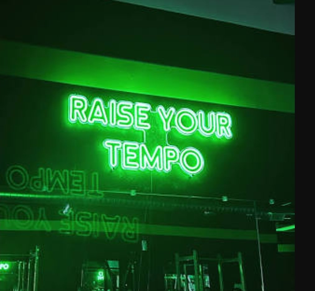 Nashville Tempo (@nashtemposfl) on Twitter photo To the crowd coming out on Friday night to watch your Tempo take on <a href="/SFLCorsairs/">The Queen City Corsairs</a> We're going to need you to do this. <a href="/simulationfl/">Simulation Football League</a> To the crowd coming out on Friday night to watch your Tempo take on <a href="/SFLCorsairs/">The Queen City Corsairs</a> We're going to need you to do this. <a href="/simulationfl/">Simulation Football League</a>