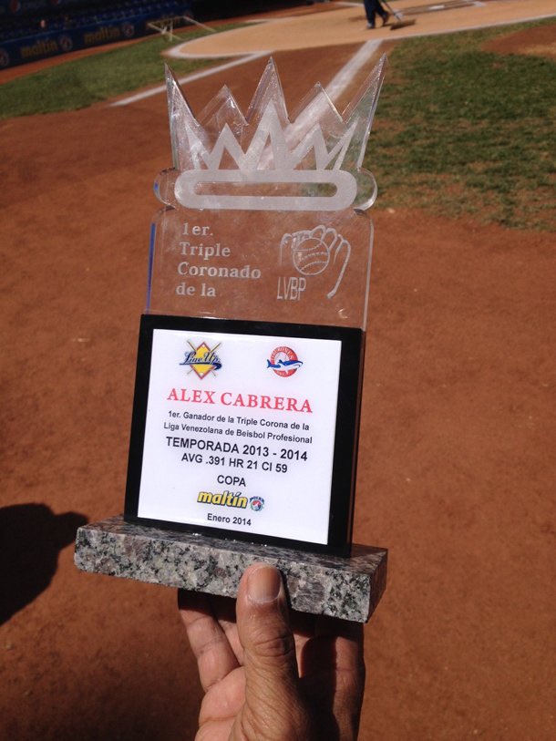 Pura Bulla tweet media