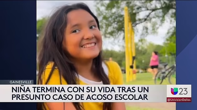 TrueCrimeUpdat's tweet photo. ⚠️ WARNING: This post contains sensitive content

Jocelynn Rojo Carranza, 11, of Gainesville, Texas, died on 8 February after spending five days in intensive care following an apparent suicide attempt. Her mother, Marbella Carranza, claims relentless bullying by classmates drove her daughter to take her own life. The sixth grader allegedly faced months of harassment, including threats to call Immigration & Customs Enforcement (ICE) to deport her family.

Jocelynn reportedly visited her school counselor weekly to report the bullying, but her mother says she was never informed. Gainesville Intermediate School stated they take bullying seriously & have a zero-tolerance policy, but did not address specific allegations. Local police are investigating the death, while the school district is handling the bullying claims.

🙏Please share to spread awareness
DISCLAIMER: The information shared is based on initial reports, may not be fully verified, & is presented as alleged. Details are subject to change as investigations proceed
👁️Source: Daily Mail