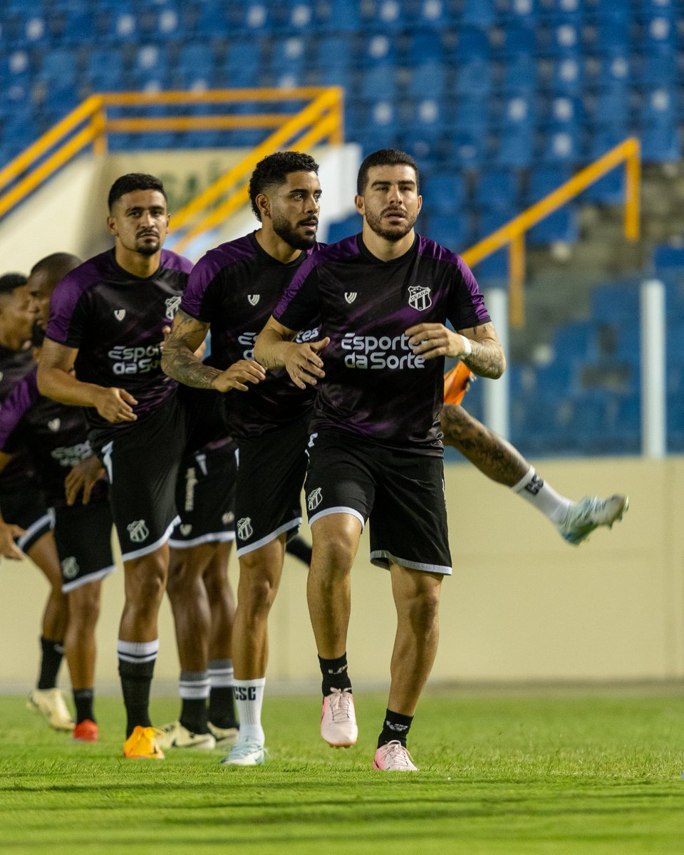 CearaSC's tweet photo. Aquecimento! ✅
BORA, VOZÃO!
📸 Felipe Santos / Ceará SC
#CearáSC #CSSxCSC #CopadoBrasil2025 https://t.co/vtarw9TYGy