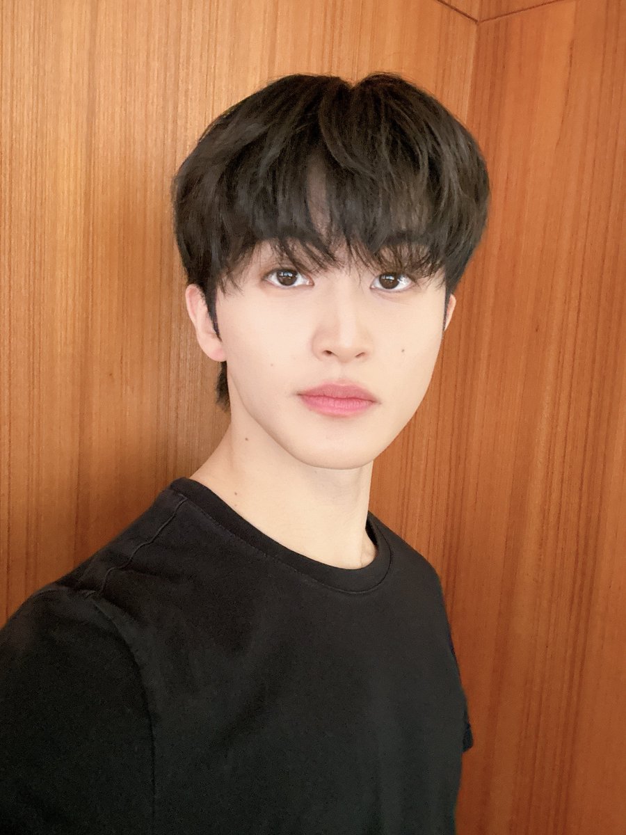 NCTDREAMCENTER's tweet photo. 250220 #MARK Weibo (1)
https://t.co/zpbc7tpp41

#NCTDREAM @NCTsmtown_DREAM https://t.co/EjqUSeYvzr