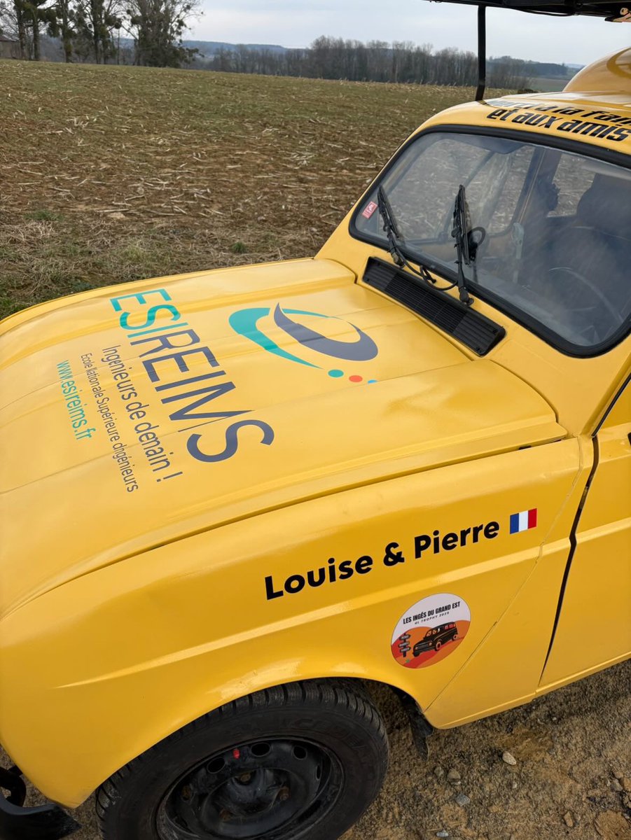 ESIReims's tweet image. Le départ est demain , nous sommes trop fiers de nos 2 diplômés ESIREIMS Louise et Pierre pour ce 4 L Trophy 2025 aux couleurs de notre école et de tous leurs sponsors , suivez leur aventure sur les réseaux  … @ArnaudRobinet  @VilledeReims  @regiongrandest