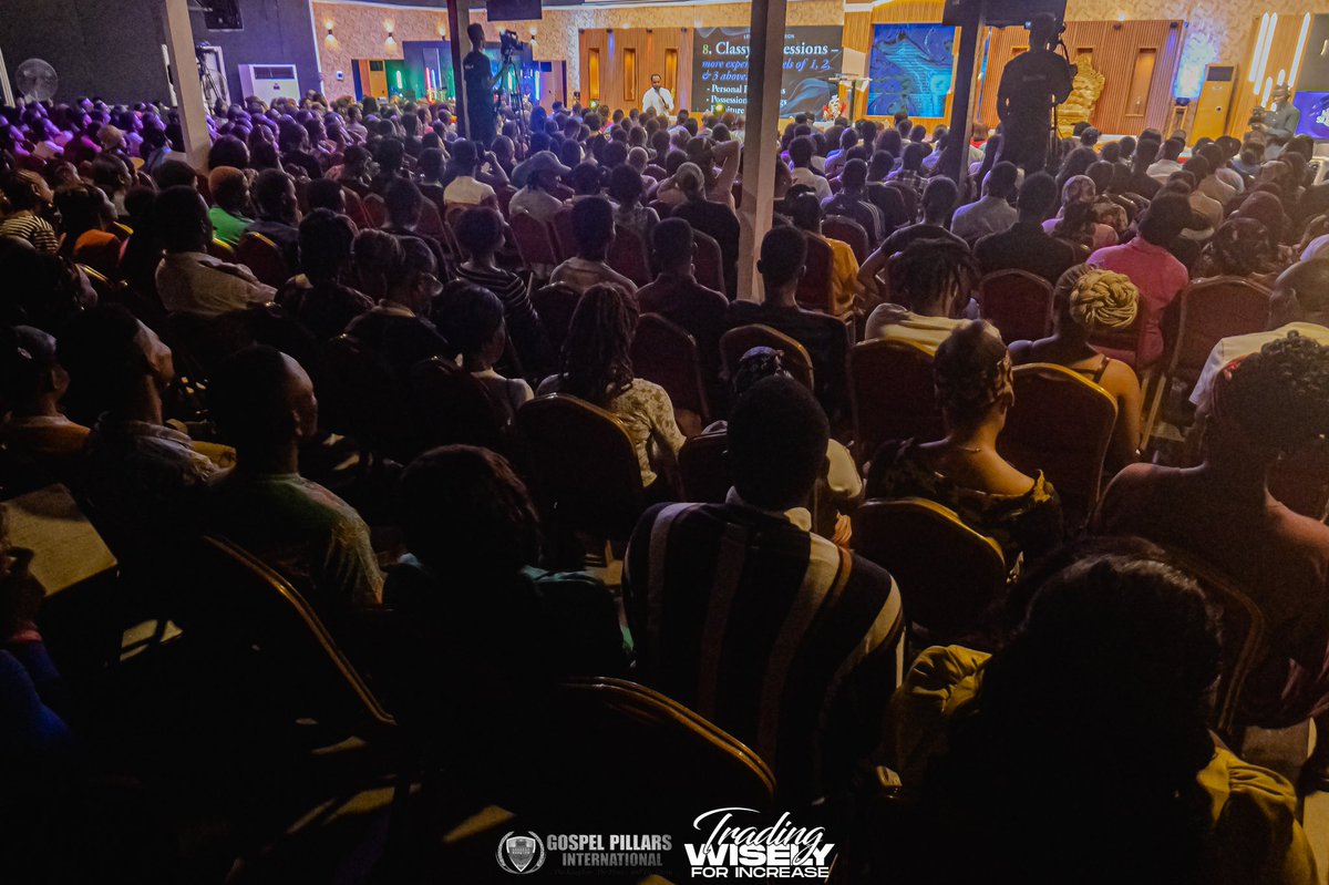 gospelhotspot0's tweet photo. What a life-changing service we had tonight with our prophet in our midweek service at the Ark of Light for all Nations. The prophet taught on Trading Wisely for Increase, delivering the wisdom of God on how to turn succeeding into a habit.

If you missed this service, you can rewatch now using this link: https://t.co/1JVjzDsXVX

#prophetisaiahmacwealth
#arkoflightforallnations
#gospelpillarschurch