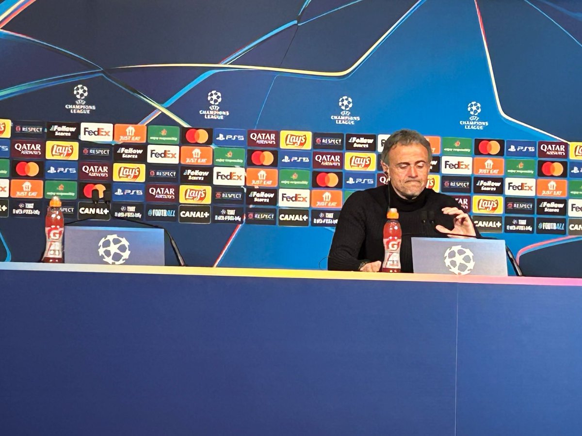 AndiOnrubia's tweet photo. Luis Enrique, en rueda de prensa, sobre si prefiere al Liverpool o el Barcelona en los octavos de la Champions League:

 “Sí, tengo preferencia. Para la siguiente ronda me gustaría o Liverpool o Barcelona. Cualquiera de los dos me gusta (risas)”. https://t.co/dQN9thVmOz