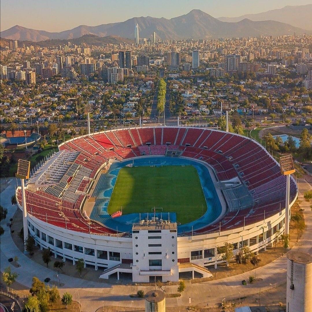 BLACKPINKChile's tweet photo. 🇨🇱 ¡Esperamos este 2025 cumplir nuestro sueño de ver a las cuatro integrantes de #BLACKPINK presentarse en un estadio en Chile!

BLACKPINK EN CHILE
#WeWantBLACKPINKinChile https://t.co/xPtsm4APmd
