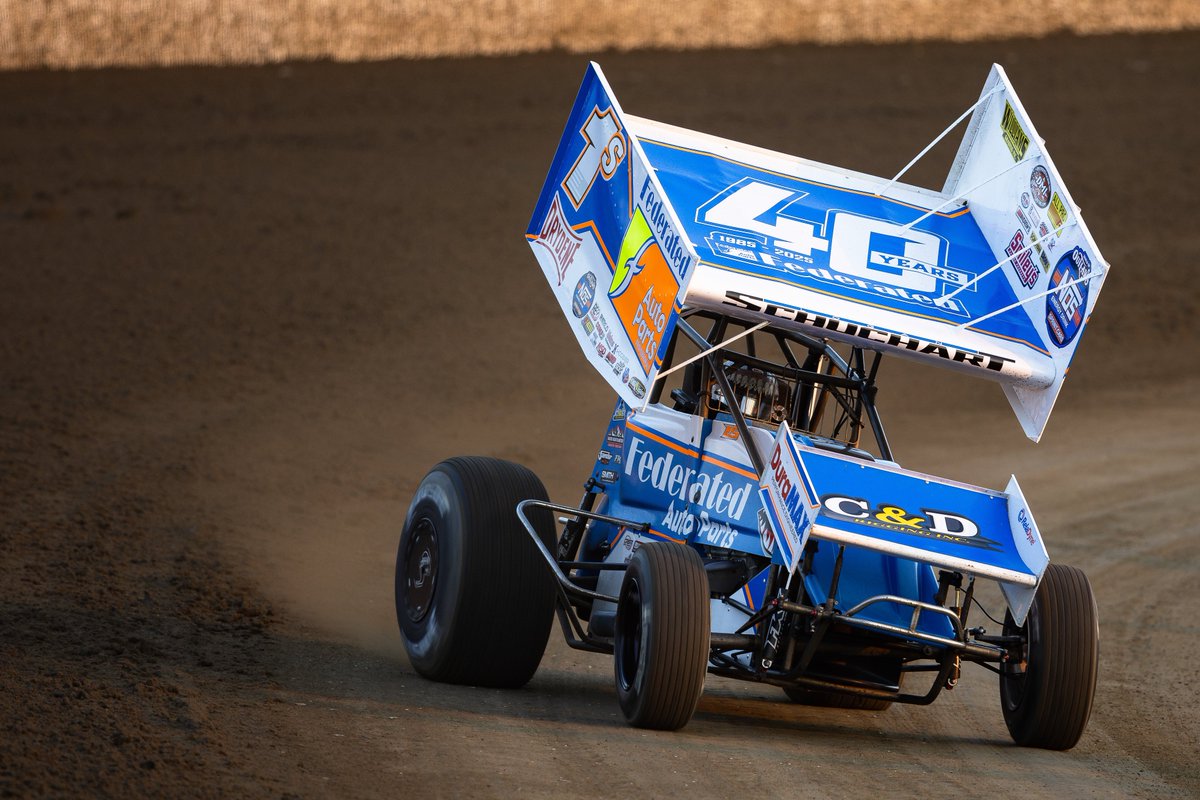 WorldofOutlaws's tweet photo. Established in 1985, @FederatedAP is celebrating its 40th anniversary in 2025!

In addition to providing quality products made by America’s top automotive part manufacturers, Federated Auto Parts continues to be a tremendous supporter of Sprint Car racing 🙌 https://t.co/Bjhea68UIe