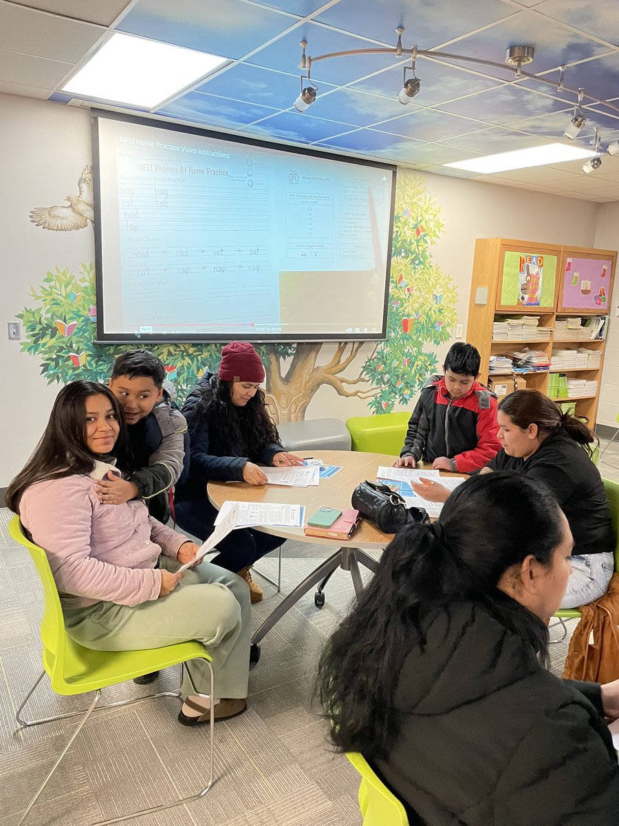 I love that JJ109 is a family of learners! Parents were taught how to use the UFLI Home Practice Lessons with their children for extra support!@brynn_kardash <a href="/IPSSchools/">IPS</a> <a href="/ms_siefert/">Ms. Mary Siefert</a>