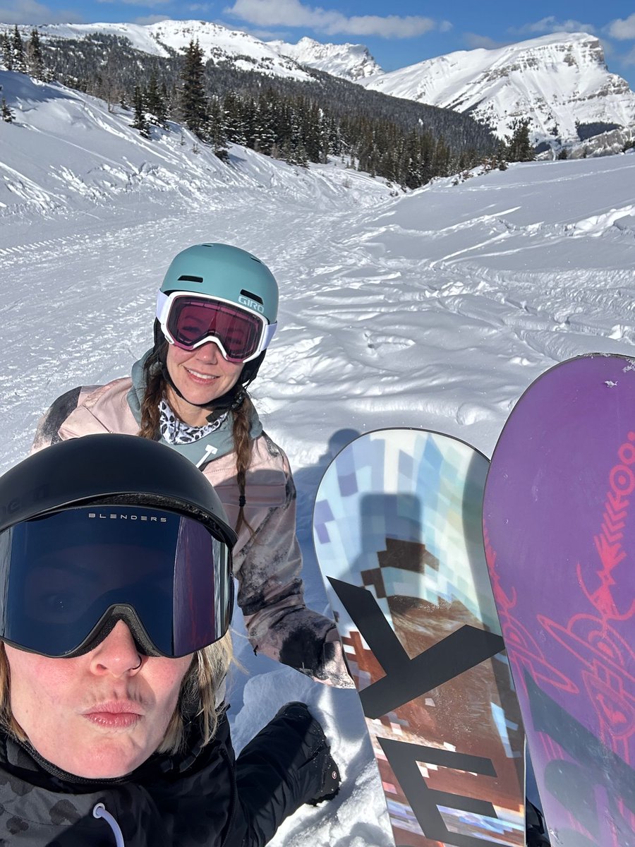 NatashaSmikles's tweet photo. Since switching to a keto diet, I've noticed a significant improvement in my endurance while snowboarding. My body now has a steady, sustained energy source, helping me stay on the slopes longer - a pleasant surprise and total game changer! #Keto #MetabolicHealth #FatAdapted https://t.co/TGvsaBNoqE