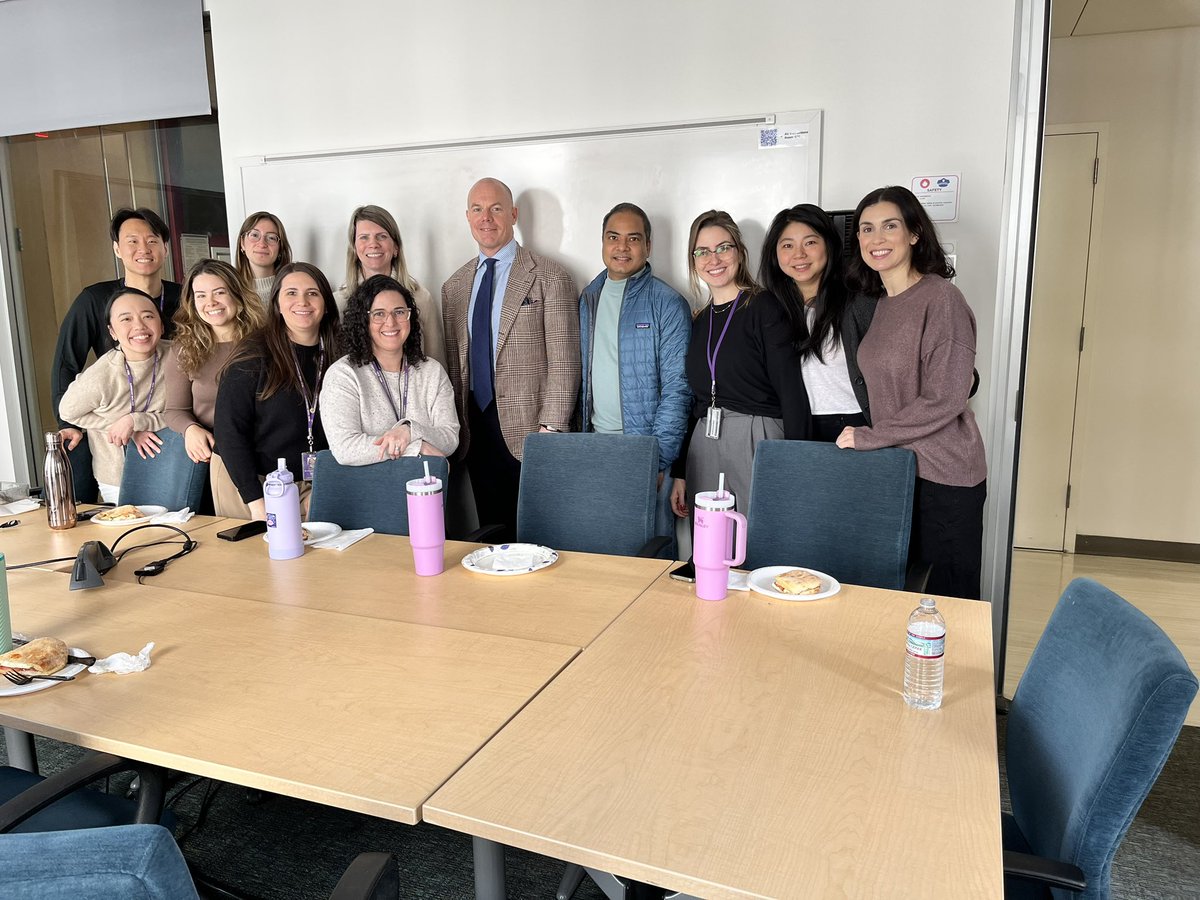 NYUPainResearch's tweet photo. @NYUPainResearch @UTDPainLab Great visit today from Dr. Ted Price! Thank you for wowing us with your team’s exciting data on human DRG tissue, very inspiring and insightful seminar! #painresearch #dorsalrootganglia #humanDRG #nyudental #nyuniversity #PRC https://t.co/pMgFaVIWbX
