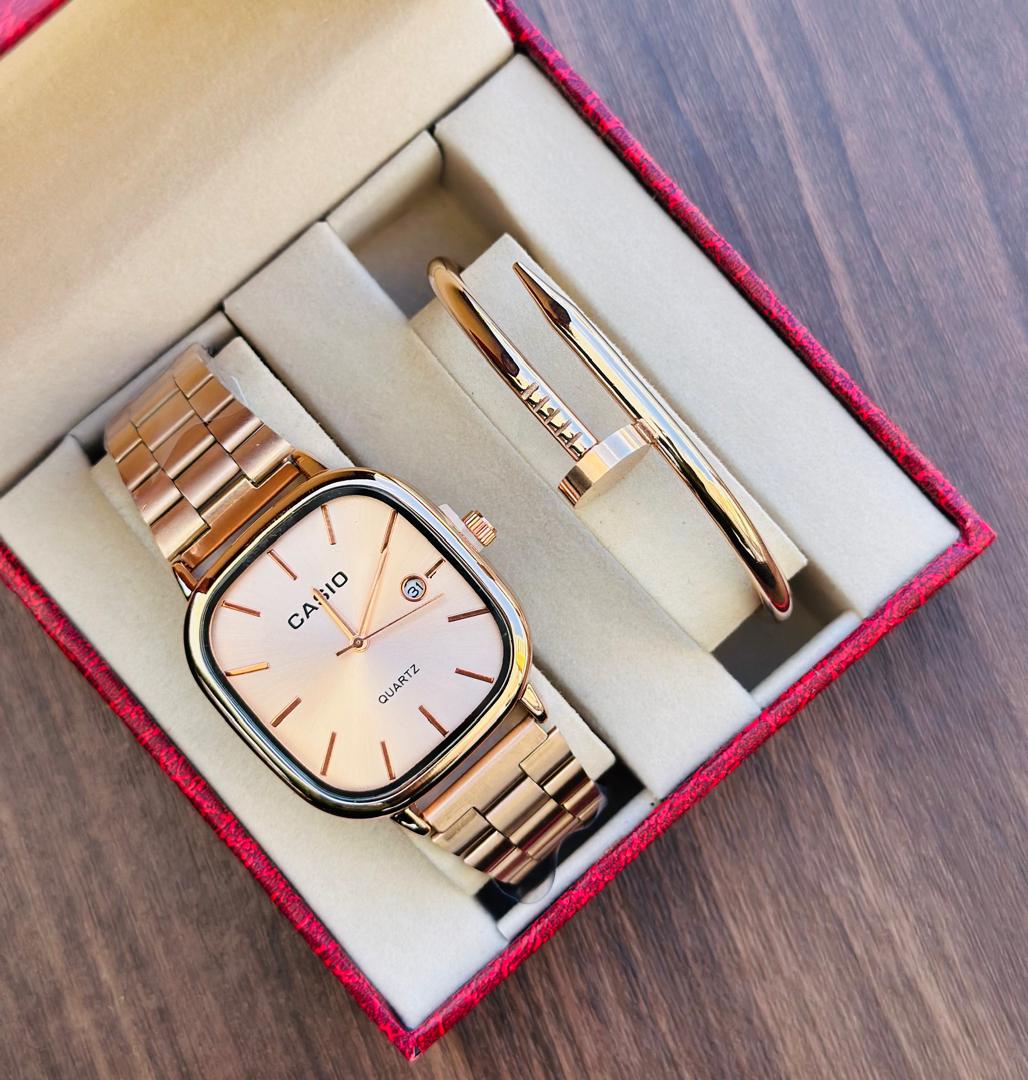 PMtendah's tweet photo. *CASIO SET🛍️🛍️* 
 *💠WATCH &amp; BRACELET* 

 📌33,000 (NO BOX)
 📌37,000 (FULL BOXED)
📌KARIBU TUKUHUDUMIE. https://t.co/y6OhCLmQis