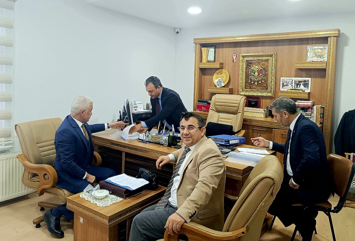 izekier53's tweet photo. Hayat Boyu Öğrenme Genel Müdürlüğü tarafından Halk Eğitim Mrk. geliştirilmesi amacıyla yürürlüğe konulı 'Halk Eğitim Merk. Kapasitesinin Arttırılması Projesi' Kapsamında ilk alan ziyaretimizi Sultangazi ilçemize gerçekleştirdik.
#HayatBoyuYanınızdayız https://t.co/7G5uPmLB2D