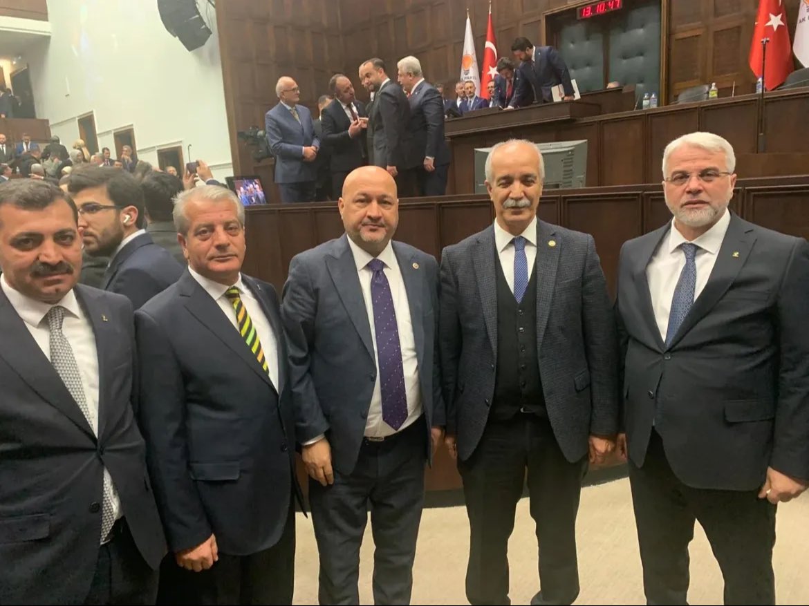 “Durmak yok,yola devam sözü bizim için sadece bir slogan değil,hayatımızın,hizmet anlayışımızın özetidir”<a href="/DrSalihFirat/">Dr. Salih FIRAT</a> <a href="/resulkurt34/">Doç. Dr. Resul Kurt</a> <a href="/RTErdogan/">Recep Tayyip Erdoğan</a> <a href="/AdiyamanAk/">AdıyamanAk</a> #TBMM #SONDAKİKA