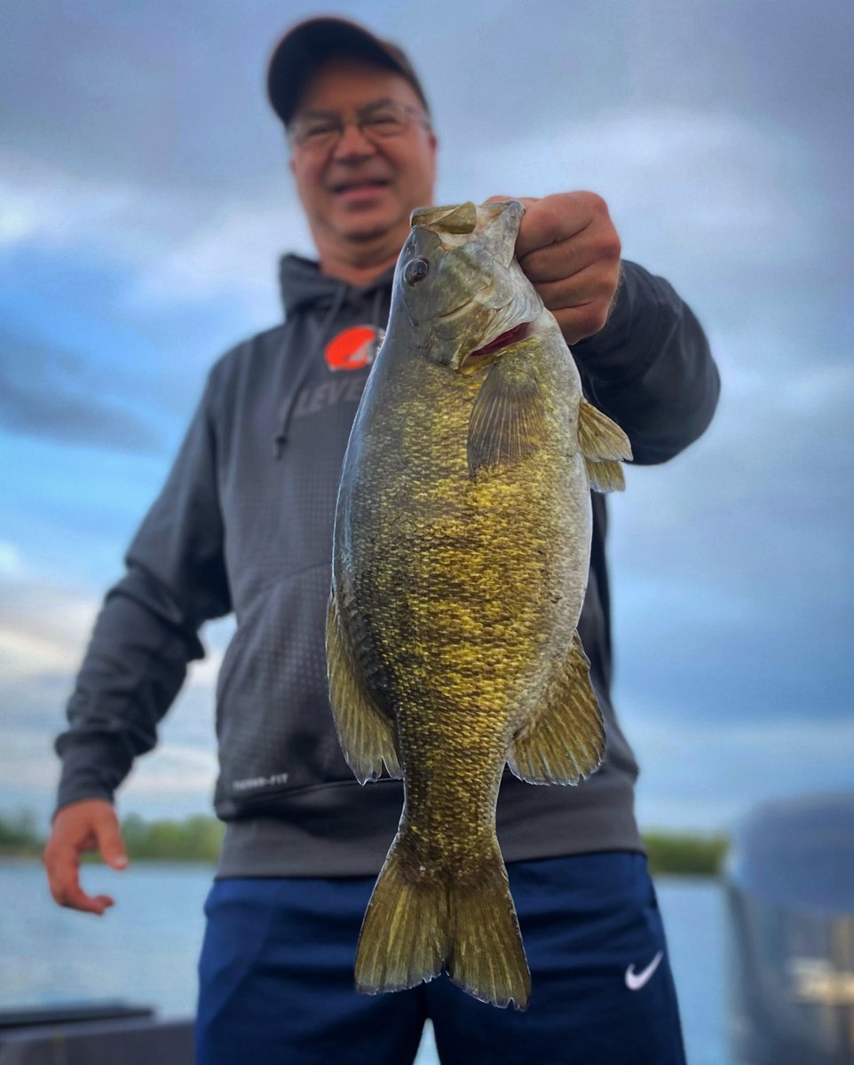 XtrFishing's tweet photo. Word on the street; spring is around the corner. Holla at me #fishing https://t.co/daFrp9mO9b