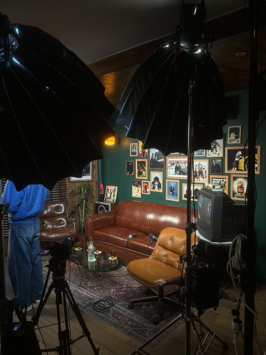 L’APPEL ÉPISODE #1 C’EST MAINTENANT SUR TWITCH !!!

Avec Infinit et Veust 

👇🏽👇🏽👇🏽

twitch.tv/lerap_enmieux