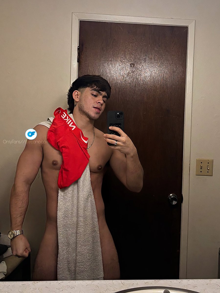 OnlyFans.com/jrcano 😈💪🏼
Ven 😈 quieres mi boxer después del gym 😏💪🏼😈
Todo sin censura ya disponible solo en mi OF 
😈🫢
OnlyFans.com/jrcano