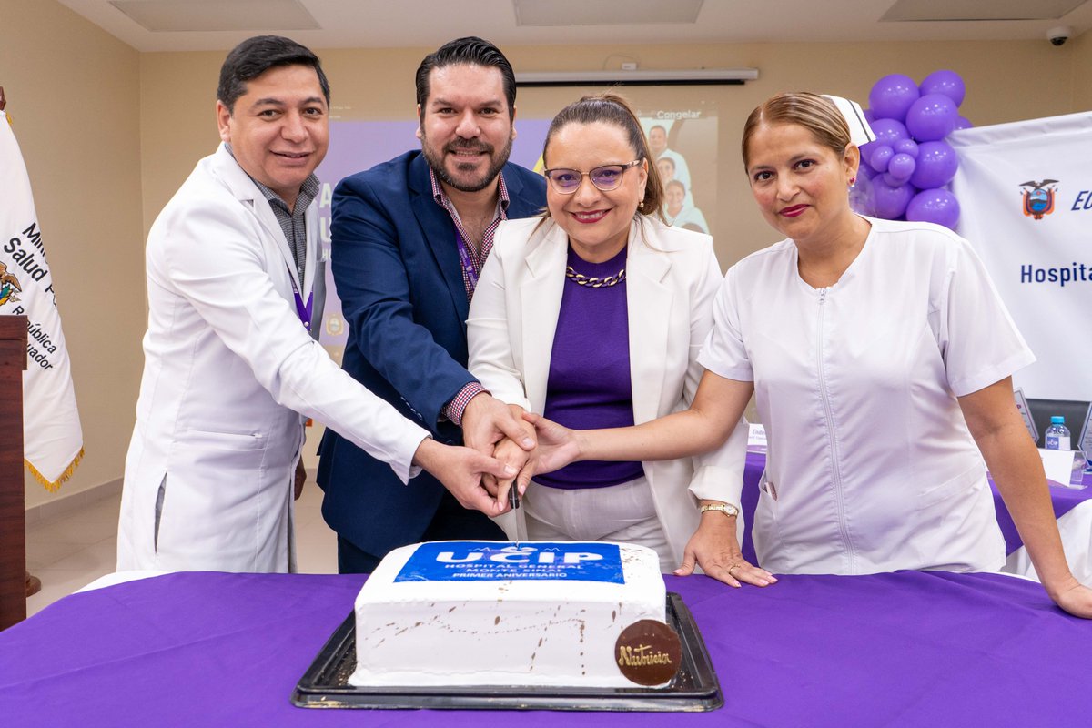 HGMonteSinai's tweet photo. #ElNuevoEcuador   | 🏥@HGMonteSinai conmemoró el 1⃣ Aniversario de la Unidad de Cuidados Intensivos Pediátricos. 
En una sesión solemne, líderes destacaron el compromiso y el impacto que ha tenido en la atención de pacientes críticos de @Salud_Ec. https://t.co/v4nJzbQVn4