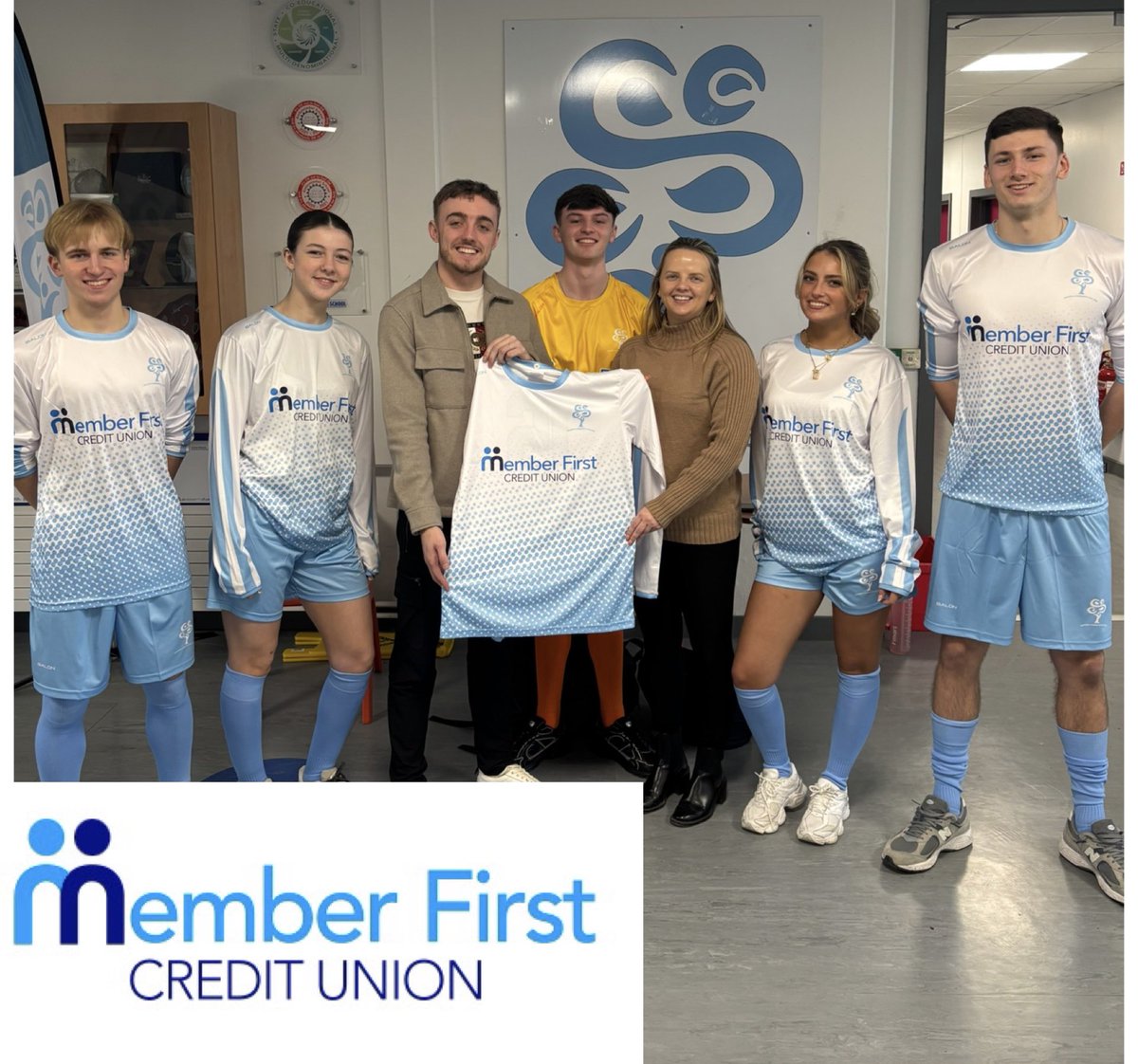 Swords Community College (@swords_cc) on Twitter photo Swords CC would like to sincerely thank Members First Credit Union for sponsoring our new boys and girls senior soccer kit. Thanks to Balon Sports for the new kit. #thankyou #soccer #weareSCC <a href="/ddletb/">Dublin & DΓΊn Laoghaire ETB</a> <a href="/BalonSports/">Balon Sportswear</a> <a href="/faischools/">FAI Schools</a> Swords CC would like to sincerely thank Members First Credit Union for sponsoring our new boys and girls senior soccer kit. Thanks to Balon Sports for the new kit. #thankyou #soccer #weareSCC <a href="/ddletb/">Dublin & DΓΊn Laoghaire ETB</a> <a href="/BalonSports/">Balon Sportswear</a> <a href="/faischools/">FAI Schools</a>