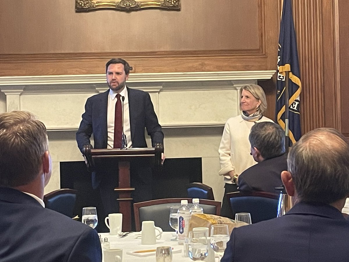 Shelley Moore Capito tweet media