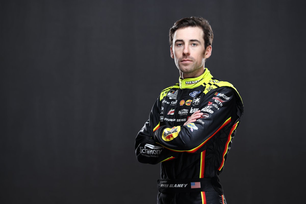 Want to take three laps around the Atlanta Motor Speedway track with Ryan Blaney. Check out our SCC online auction at the link below to place your bid on this once in a lifetime experience. 
speedwaycharities.org/.../scc-online…