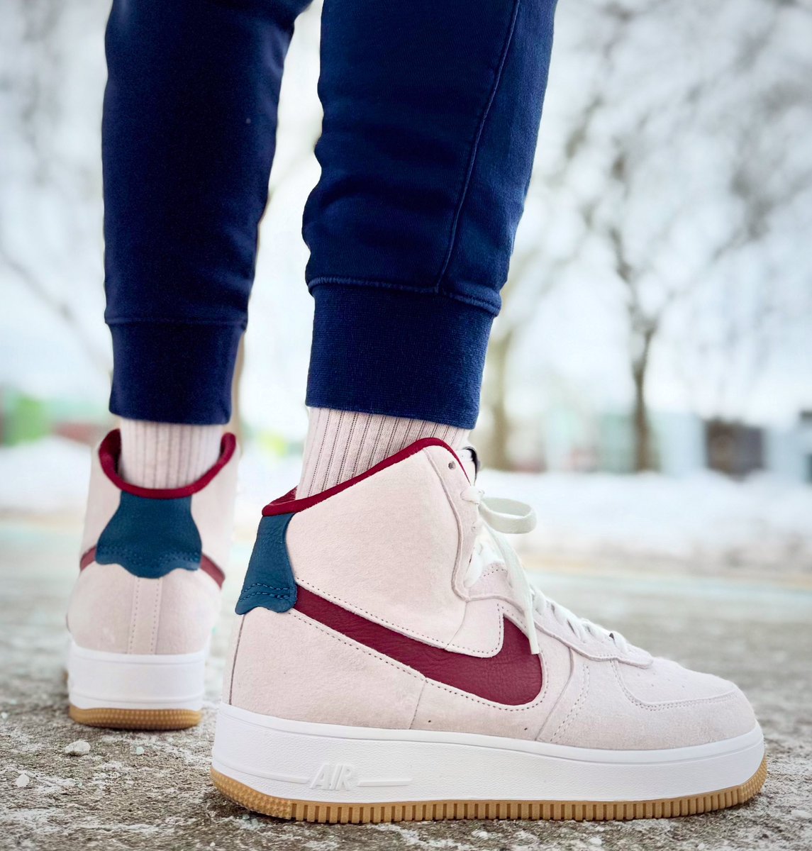 TheReal_JMillz_'s tweet image. ✌🏾🫶🏾🏆 #LoveMonth #BHMKOTD25 ‘Wood’ Nike Air Force 1 Sculpt #KOTD #JMillzChallenge #Since82 #SNKRS #YourSneakersAreDope