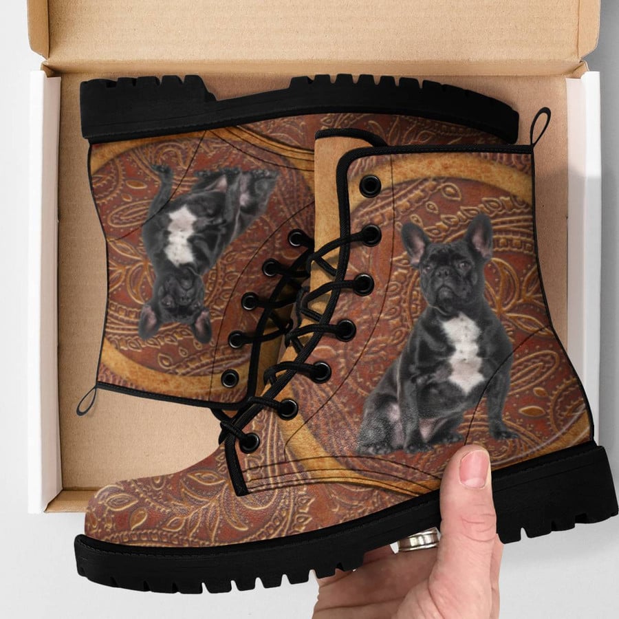 frenchie_tweet's tweet photo. French Bulldog Leather Boots 😍 I want your Valuable feedback ❤️
.
You can order it from here 
https://t.co/di40Epc8Da
.
#frenchbulldog #frenchie #frenchielover #CowayLiveXCharlotte #MileiEstafador #PAKvNZ #Budget2025 #PerthSanta #shoes https://t.co/5l0eYkXFto