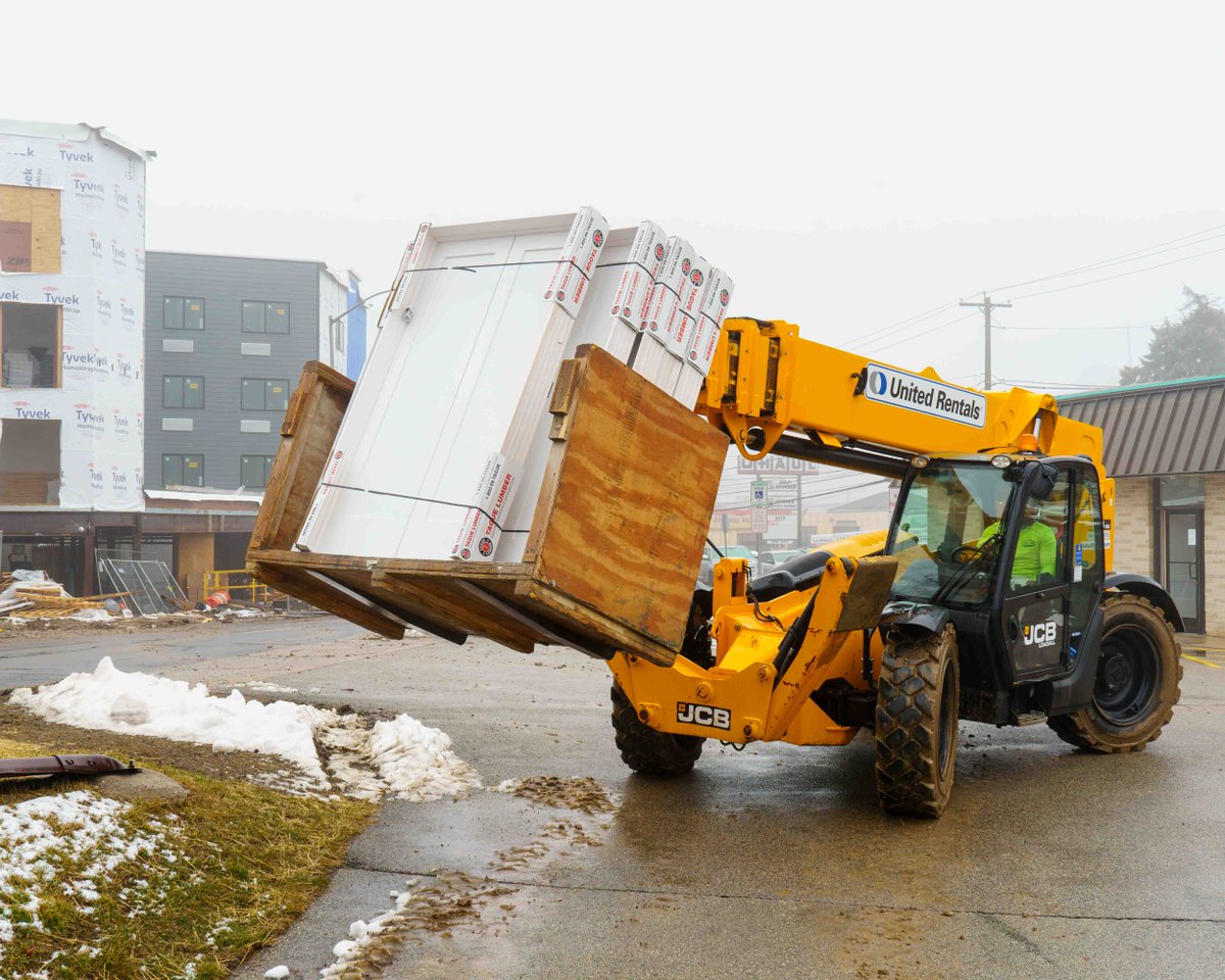 taguelumber's tweet photo. Big things are happening in Philly! 🏗️Stay tuned as we keep an eye on the latest developments shaping the city’s future. Need top-tier building materials for your next project? Tague Lumber has you covered. https://t.co/LZjqd595Ki