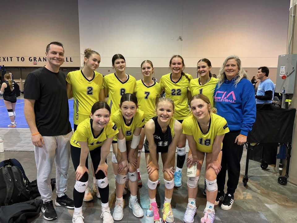 Big congratulations to 14Black on your 3rd place finish in Omaha! We are so proud of you for going 7-1 and bouncing back from the one loss in the semi-finals to win the 3rd place match! You definitely grew through both the loss and your last win! Proud of you! 🤙🏼