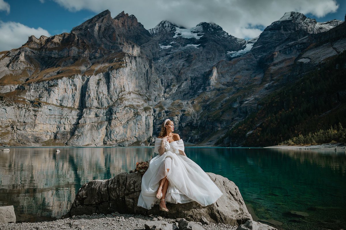HBrauerPhoto's tweet photo. Elopment in the Swiss Alps ♥️ https://t.co/KPcG6n8V0W