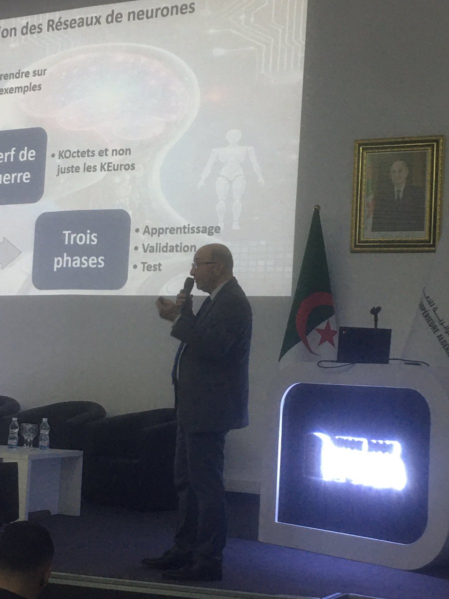 dsamany's tweet photo. ESSA
Conference sur l’intelligence Artificielle https://t.co/SfJJhOjQJt