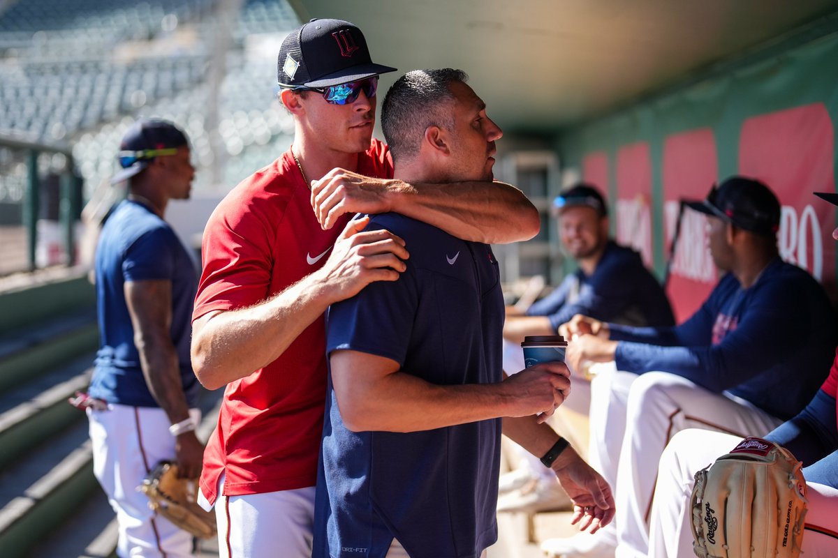 Dustin Morse tweet media