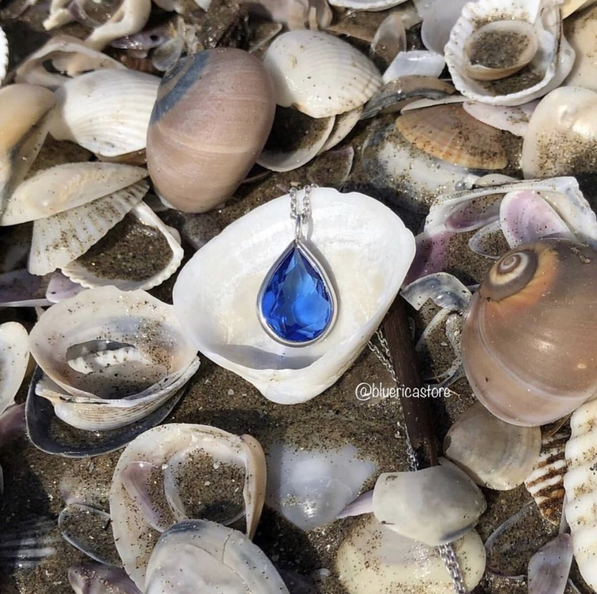 BluericaStore's tweet photo. Blue wins 💙 
For order Dm 📥 https://t.co/XKCf2Xg84S