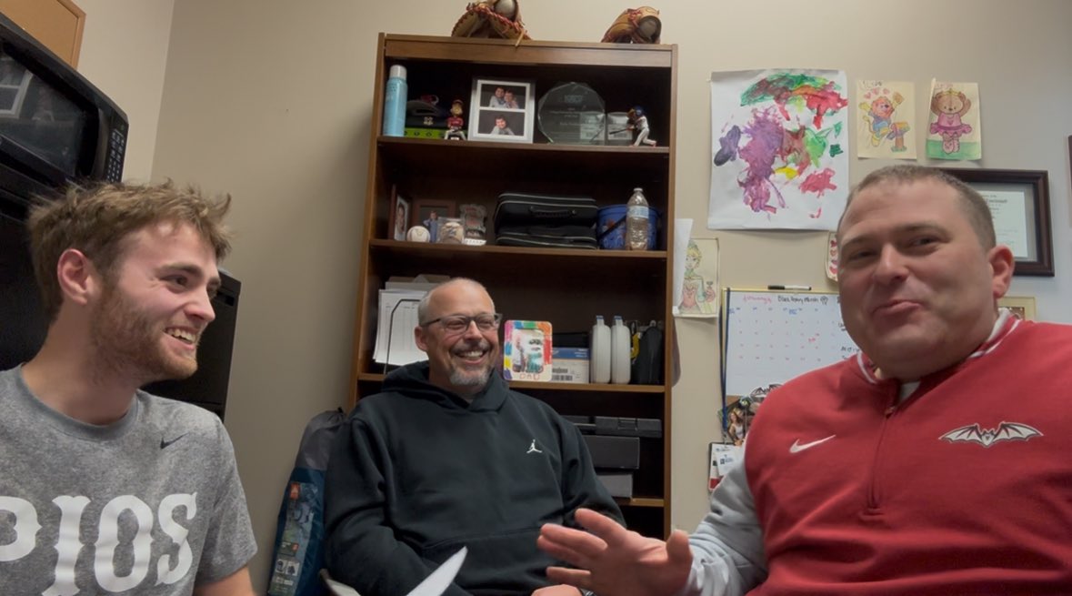 🚨 Transy Guys Season Preview Show 
Join us as we welcome Assistant Coach <a href="/Dave_Doolin/">Dave_Doolin</a> to preview the upcoming season and talk about why Lexington is awesome, advice to young athletes, and just how electric Rickey Henderson was. 

youtu.be/VuSbmP-lkWs?si…