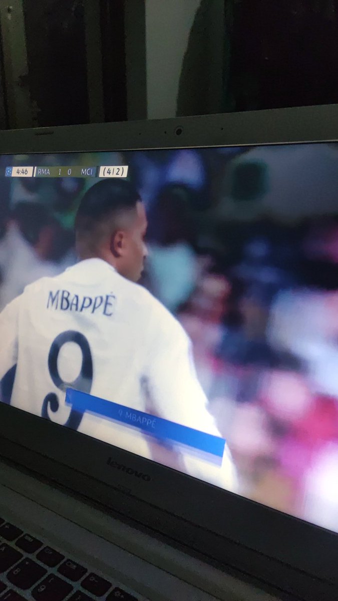 gamebird69's tweet photo. Real Madrid has done it again Embappe scored the opening goal ⚽
#realmadrid
#embappe
#goal #ChampionsLeague https://t.co/JOFASWWsTS