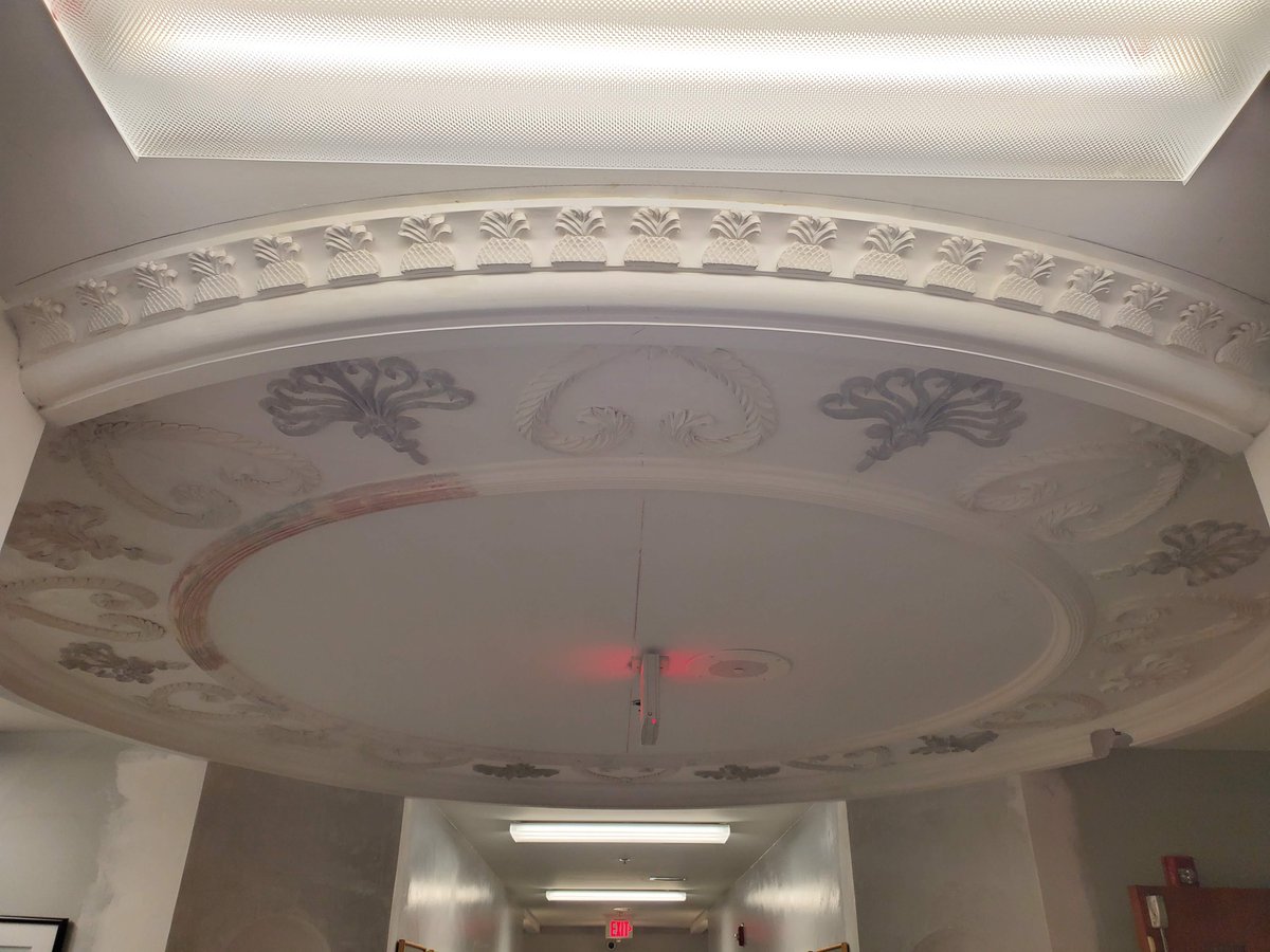 JSADLLC's tweet image. Plaster pineapples installed on the rotunda while @ACBACharleston. Jan 2022. #holycity #goosecreek #isleofpalms #charlestonsouthcarolina #smallbusiness #sullivansisland #johnsisland #mountpleasantsc #historiccharleston #supportlocal #charlestonstyle #plastermason #mason