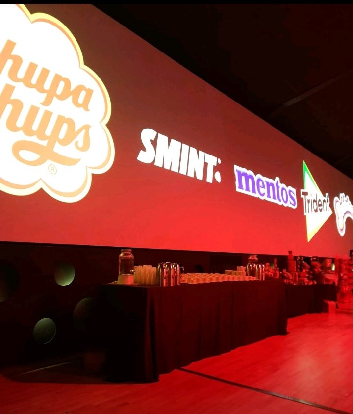 MuseosAtalaya's tweet photo. Convención de ventas de la empresa Chupa Chups, organizada por Essentia BCN 🏛️🎬 Con proveedores habituales como D'Arte Audiovisuales y Eventos y @MomentoAndaluz #profesionales #MICE #5espaciosenUNO #eventos #Jerez @CadizTurismo @SCB_FEMP @TurismoJerez https://t.co/XSP1dUcl60