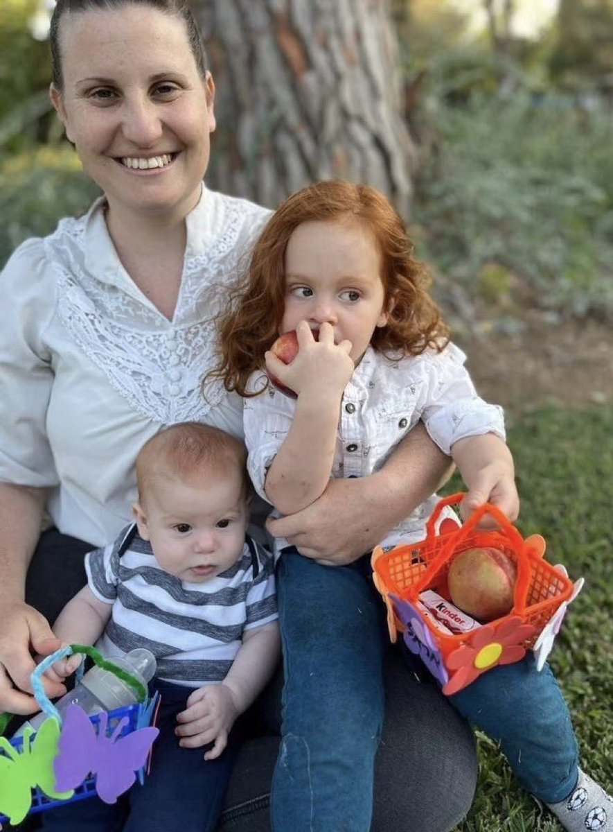 JustLuai's tweet photo. We live in a sad world where millions of people support the terrorists who kidnapped and murdered this beautiful family. 

All because they’re Jewish. https://t.co/ZGon2Z9z6l