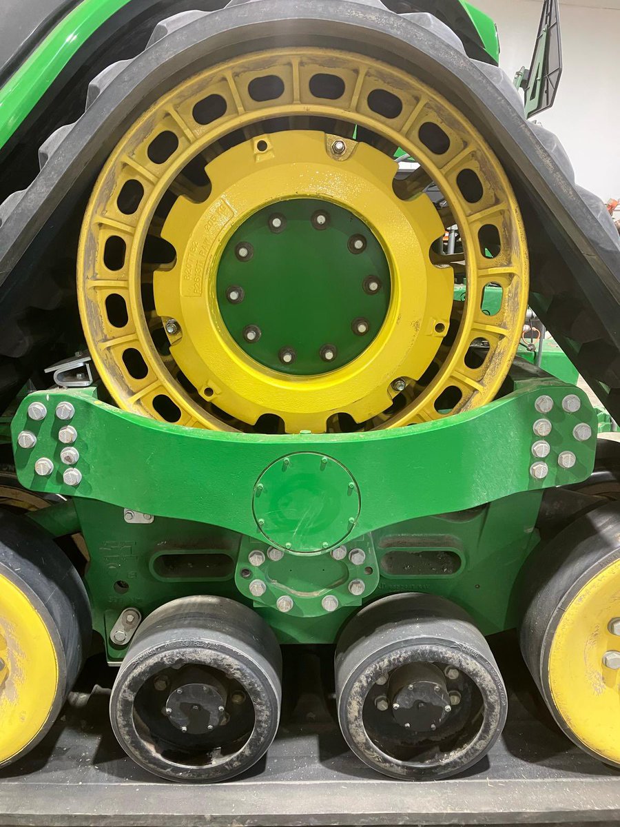 playininthedirt tweet media