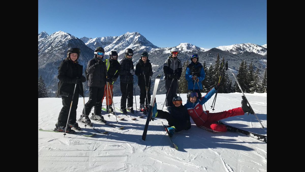 Rodborough PE tweet media