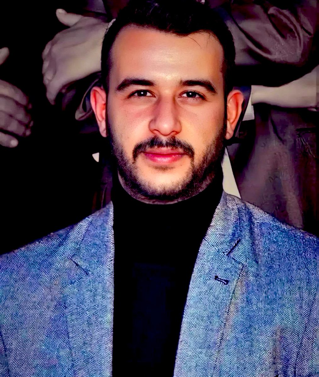 mehmetbek90's tweet photo. 2015 Yılı 20 Şubat günü pkk'lı teröristler tarafından haince şehit edilen Fırat Yılmaz  Çakıroğlu'nu şehadetinin yıl dönümünde rahmetle ve dualarla anıyorum..

#FıratYılmazCakıroğlu https://t.co/vaXIP60YzO
