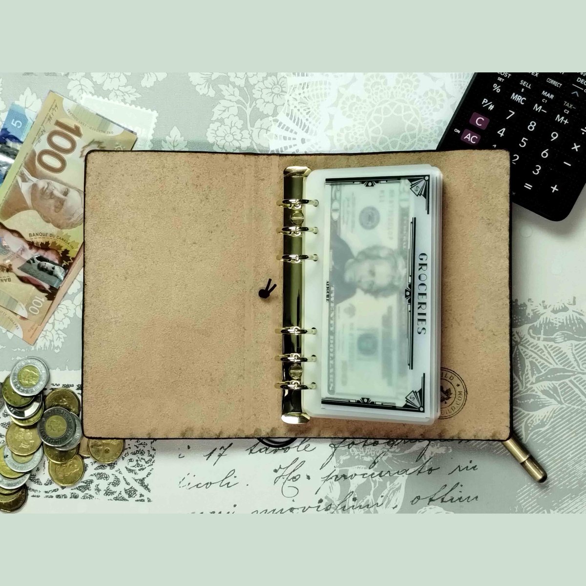 AltGuild's tweet image. Working on images 4 my future listings This will be the first blending of a handmade leather travelers notebook &amp;amp; binder hardware 4 cash stuffing venture
#CashStuffing
#BudgetEnvelope
#MoneyManagement
#FinancialFreedom
#SavingsChallenge
#EnvelopeSystem
#DebtFreeJourney
#Budgeting