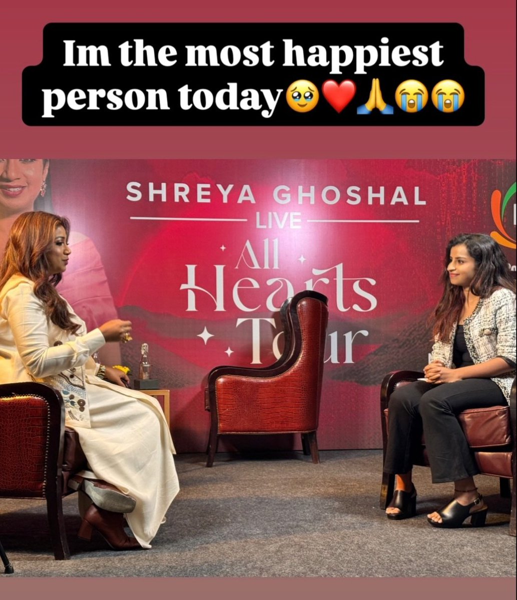 Sivaangi_hearts's tweet photo. This is so special @sivaangi_k with her idol Singer Shreya Goshal ❤

#Sivaangi https://t.co/GPwN9kWoEP