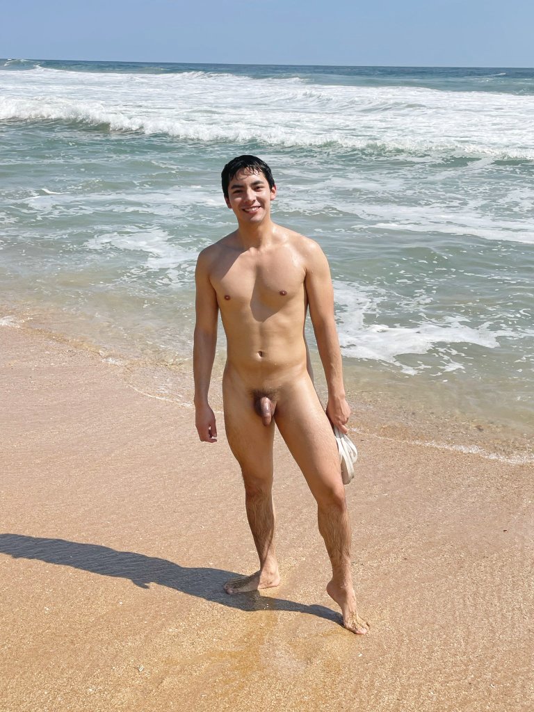 Zipolite Nude Beach tweet media
