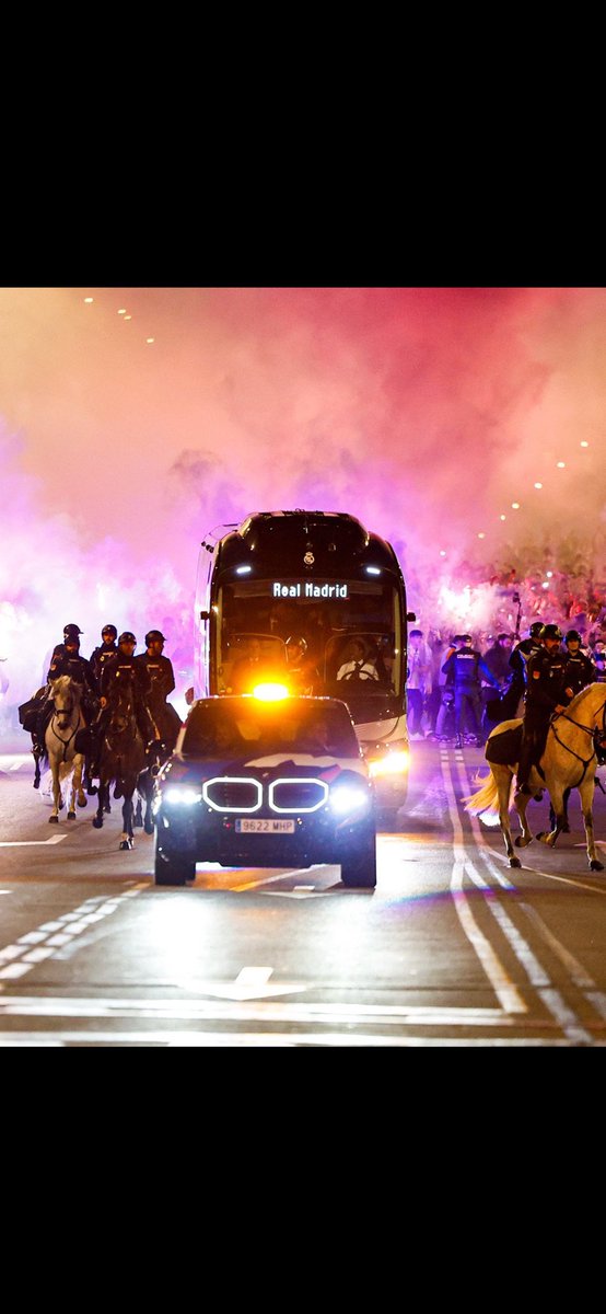 الفخامه لها عنوان