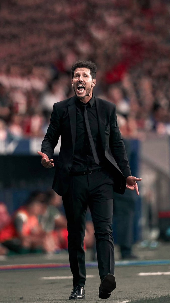 amocholo2's tweet photo. Simeone se enfrentó al mejor Bayern, Liverpool, Madrid, Inter y City siendo los equipos más dominadores de Europa en su momento y a todos los llevo siempre al límite con mayor o menor suerte y con plantillas a veces muy limitadas. Poco se valora a PADRE. https://t.co/BxLgWLp3BY