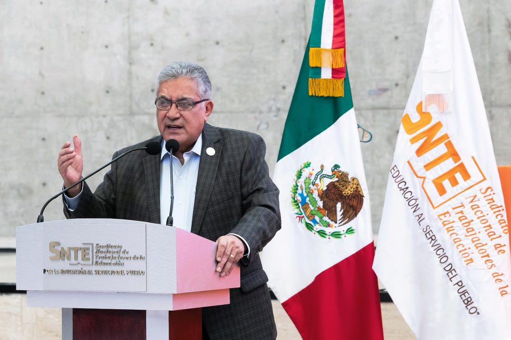 La reforma al <a href="/ISSSTE_mx/">ISSSTE</a> no afectará a personal de base de ningún gremio, afirmó el Srio. Gral. del #SNTE, Mtro. Alfonso Cepeda Salas, al recordar el firme compromiso de la Presidenta <a href="/Claudiashein/">Claudia Sheinbaum Pardo</a> con el bienestar de la clase trabajadora ¡No prestemos oídos a rumores!