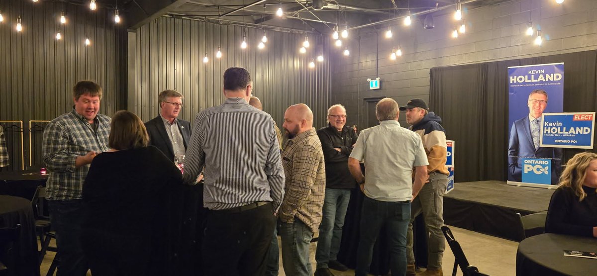 KevinHollandMPP's tweet photo. Thank you to everyone who came out for the Meet and Greet with myself and Rick Dumas, the PC Candidate for Thunder Bay - Superior North!
We had a fantastic turnout, and I truly appreciate your support!
#thunderbay #atikokan #TeamHolland https://t.co/mIkoxNzEjS